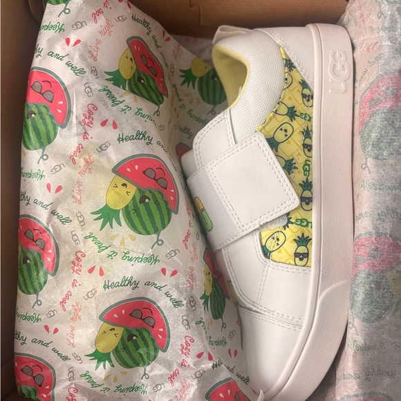 UGG Cream and Yellow Velcro Sneakers Kids size 3 - Picture 6 of 6